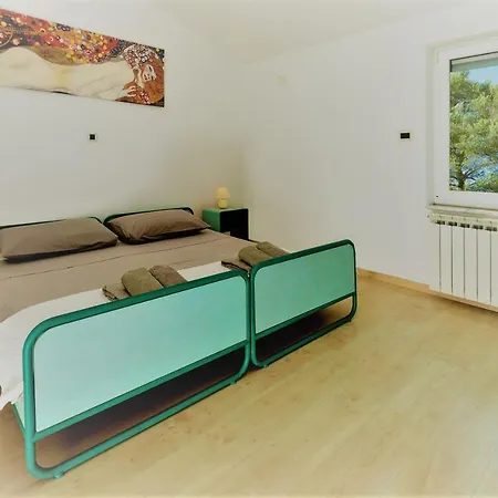 Nina Villa Porec